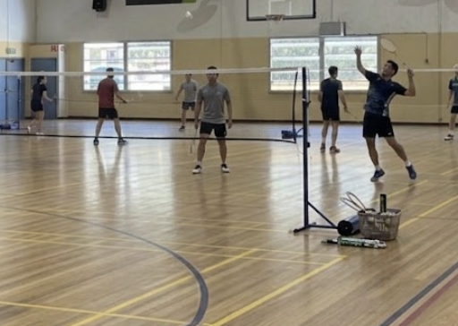 Badminton